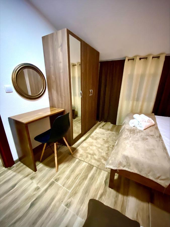 Clarina All Seasons Rooms & Apartments Крушево Екстер'єр фото